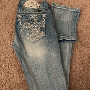 Light wash Miss Me Jeans